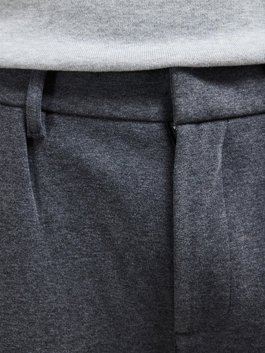 Knitted Tailored Chino Trouser in Grey