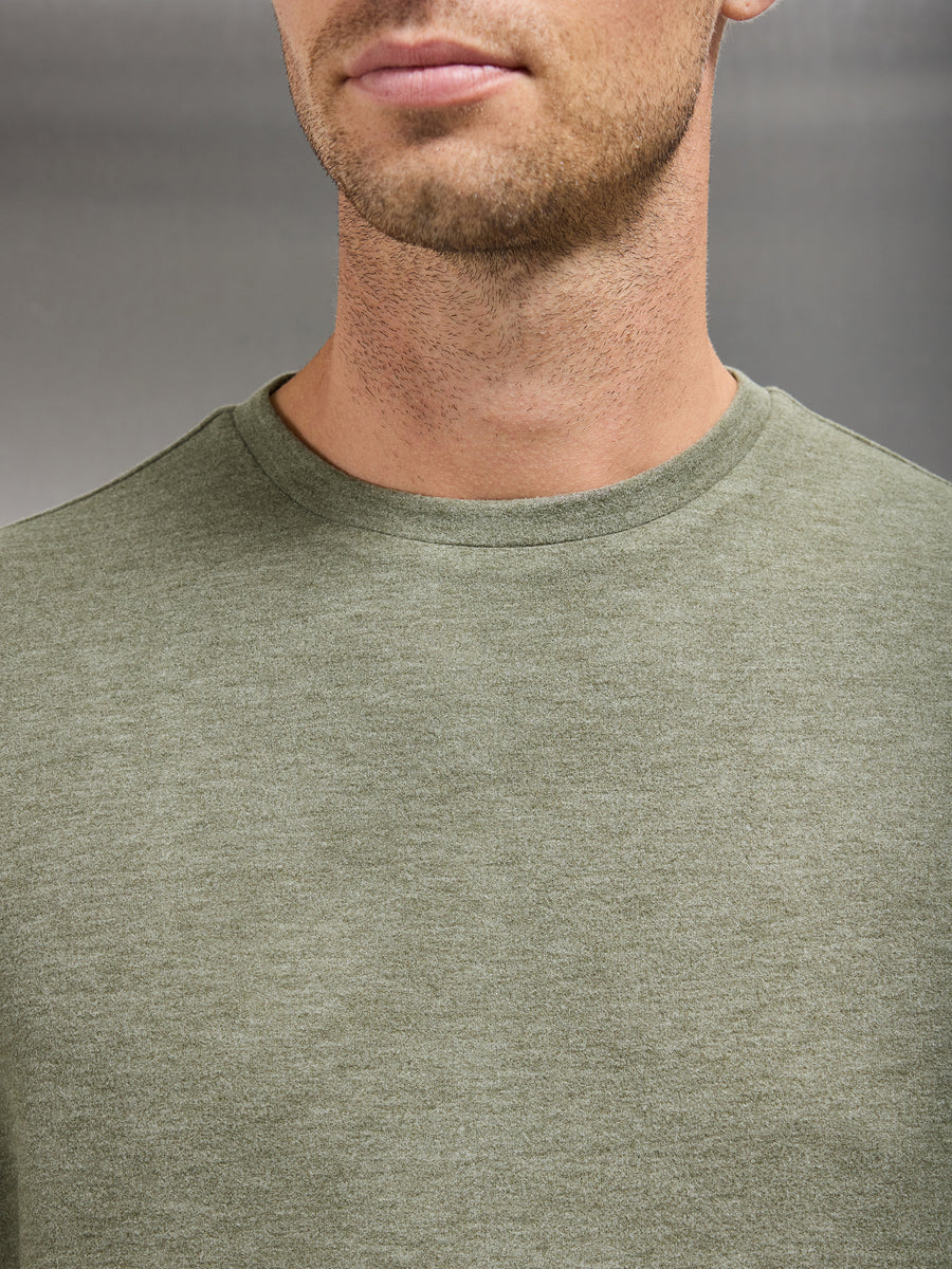 Knitted Textured T-Shirt in Olive