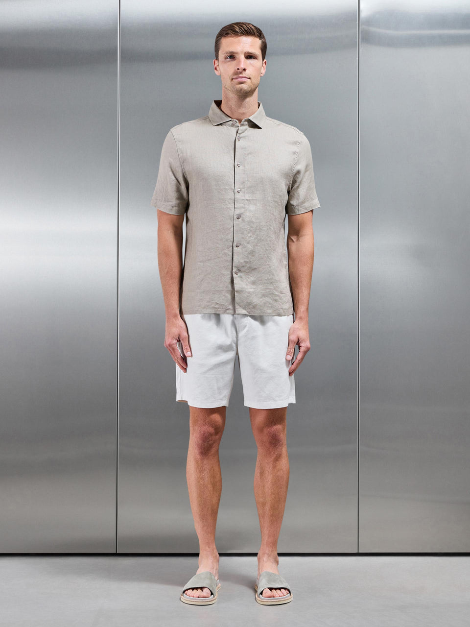 Linen Drawstring Short in Off White