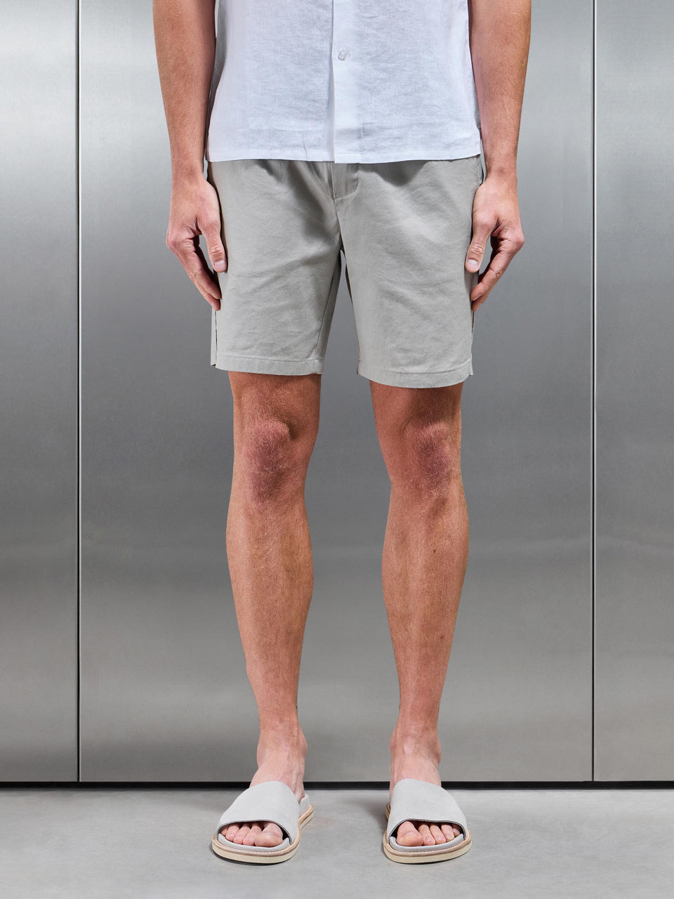 Linen Drawstring Short in Stone
