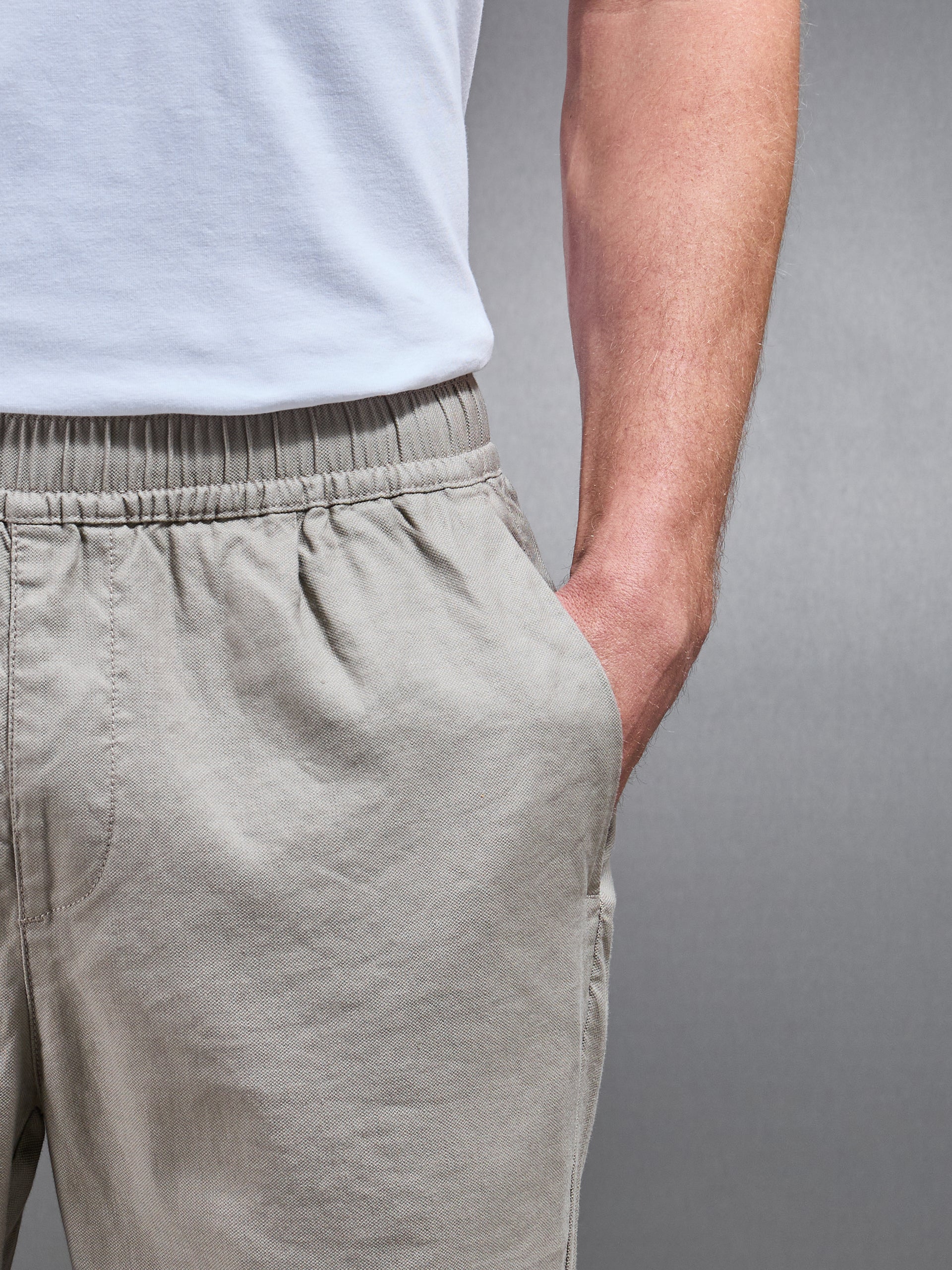 Linen Drawstring Trouser in Light Sage