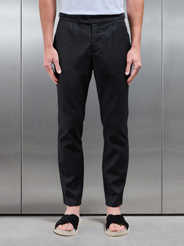 Linen Tailored Trouser in Black