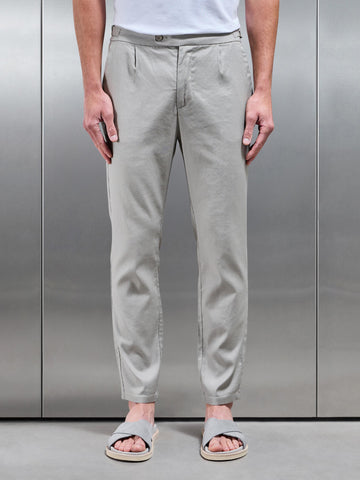 Linen Tailored Trouser in Stone