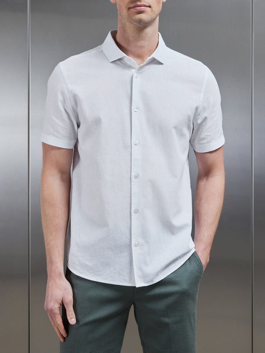 Linen Short Sleeve Cutaway Collar Shirt in White