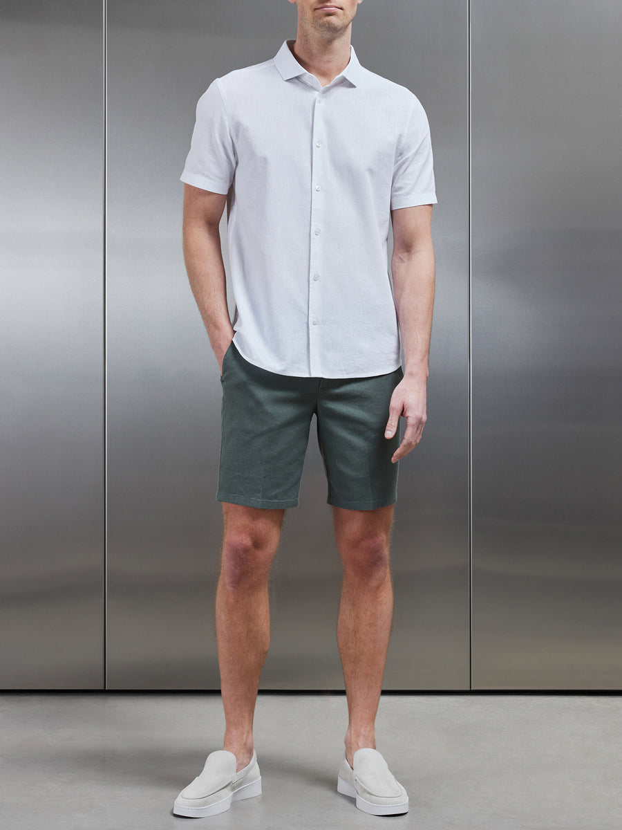 Linen Tailored Short in Sage