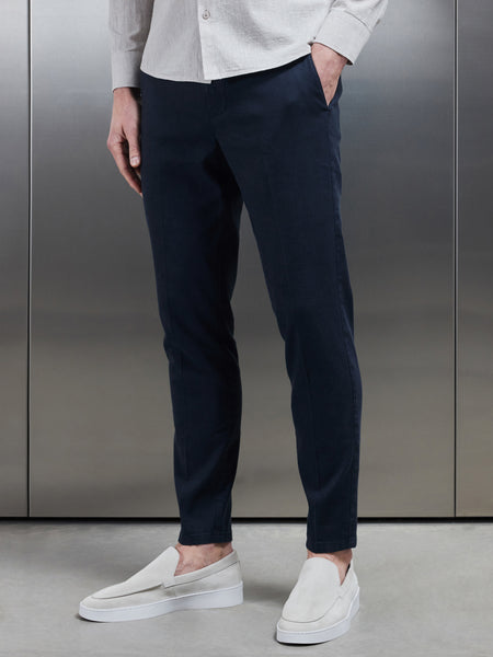 Linen Tailored Trouser in Navy