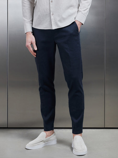 Linen Tailored Trouser in Navy