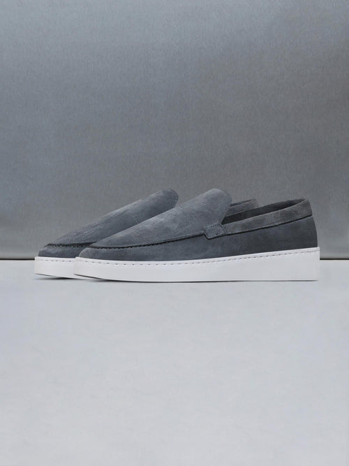 Loafer in Charcoal