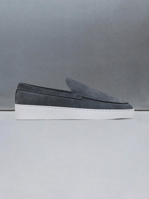 Loafer in Charcoal