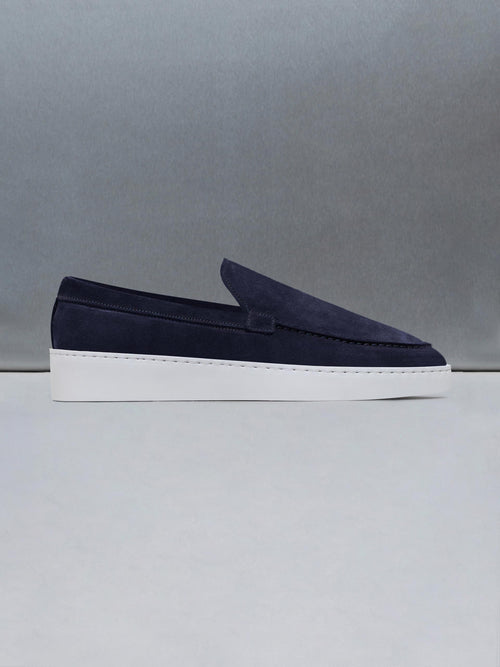 Loafer in Navy