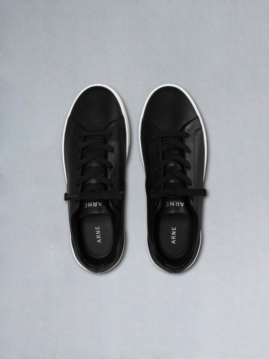 Low Trainer Leather in Black