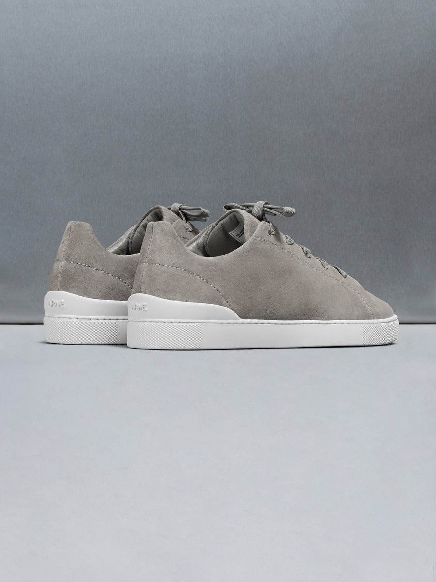 Low Trainer Suede in Pebble Grey