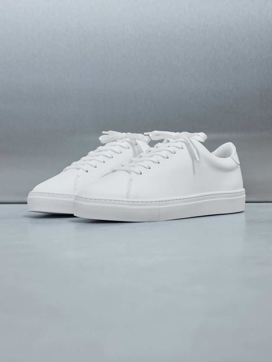 Low Essential Leather Trainer in White