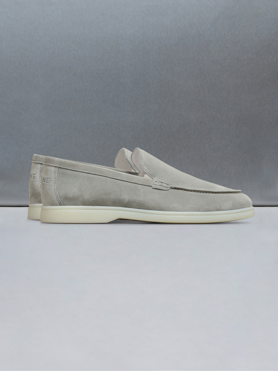 Low Suede Loafer in Grey