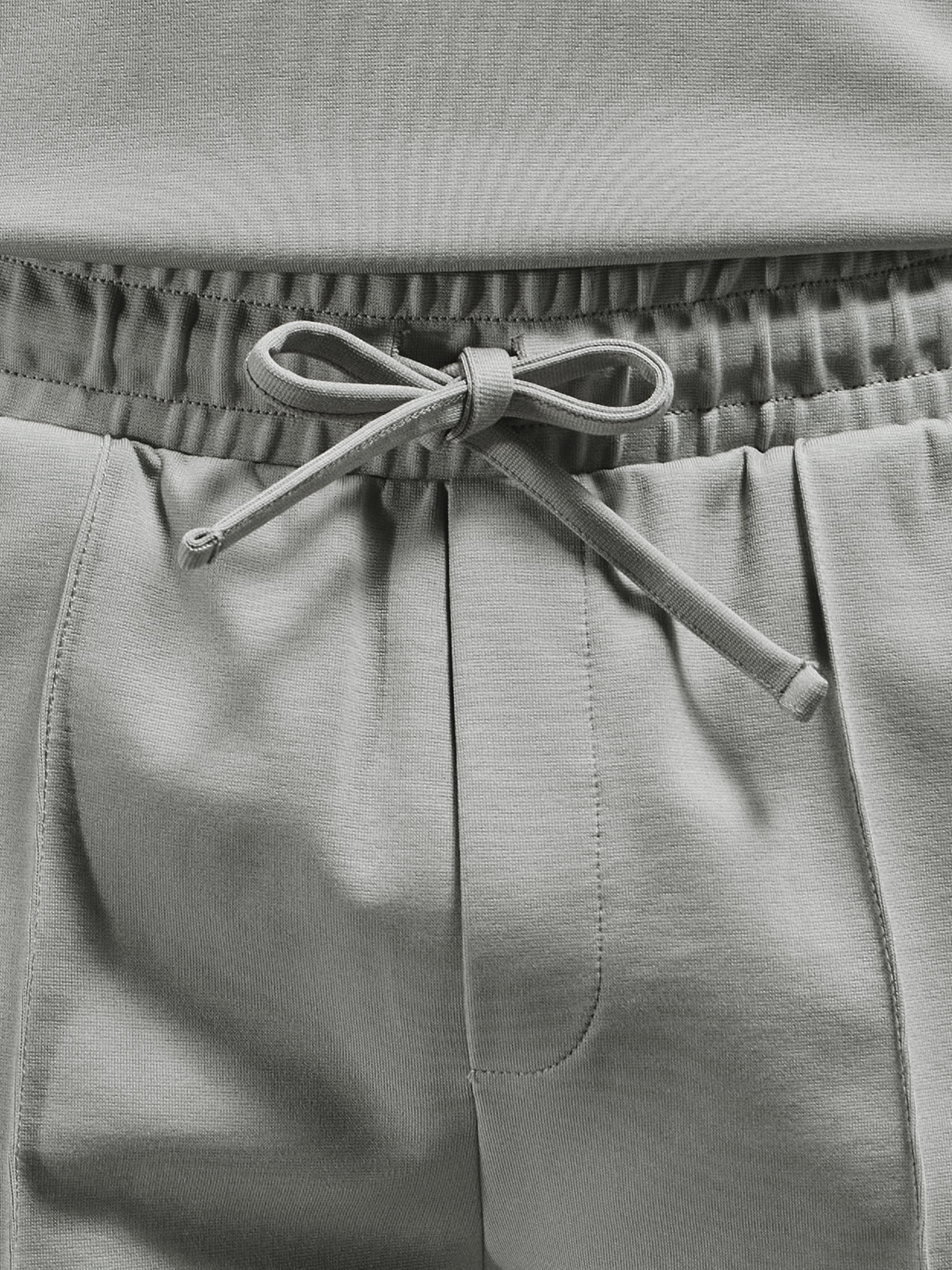 Luxe Short in Stone