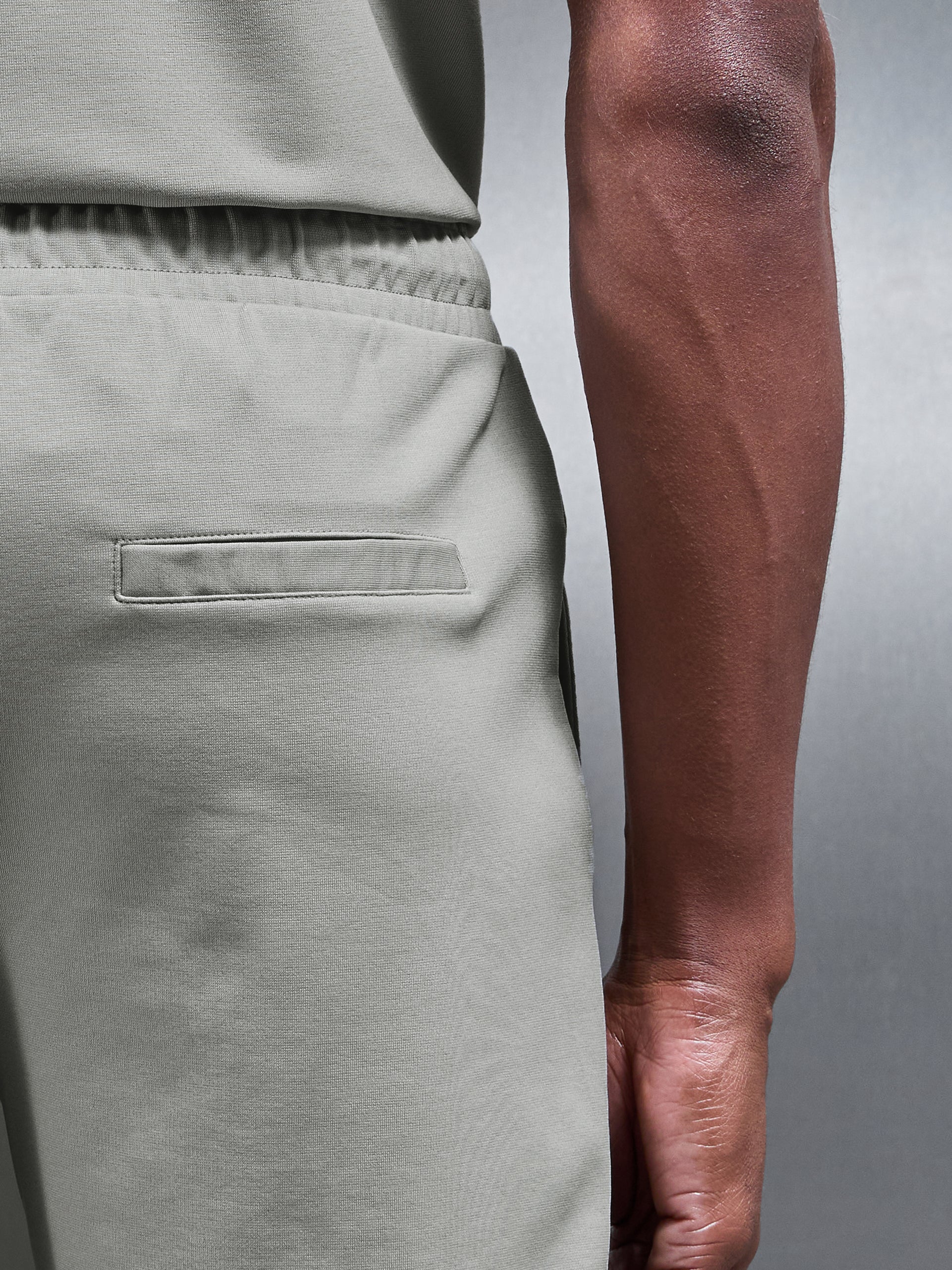 Luxe Short in Stone