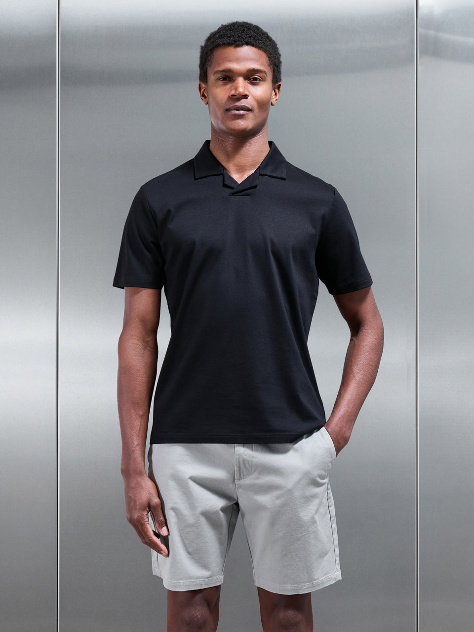 Mercerised Interlock Revere Collar Polo Shirt in Black