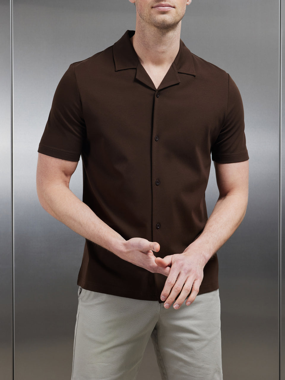 Mercerised Interlock Revere Collar Shirt in Brown