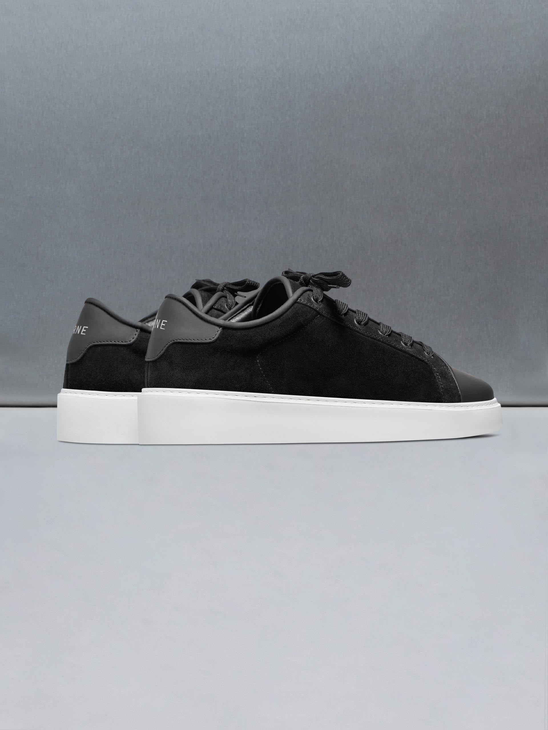 Mid Leather Toe Cap Trainer in Black