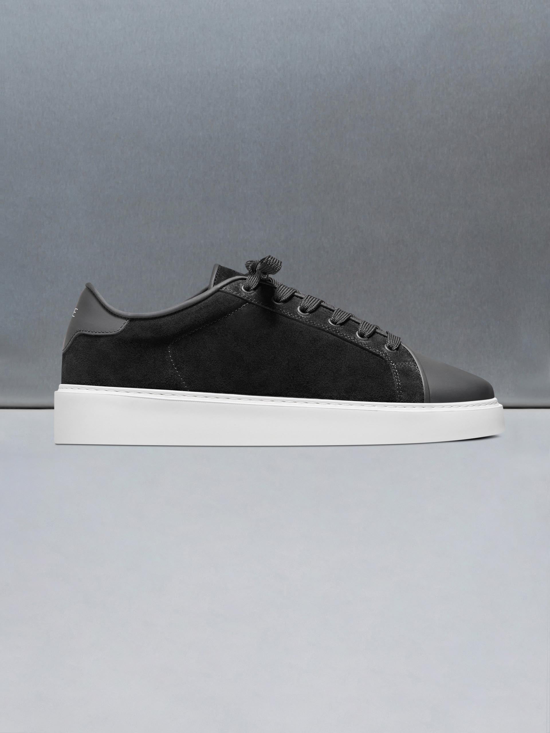 Mid Leather Toe Cap Trainer in Black