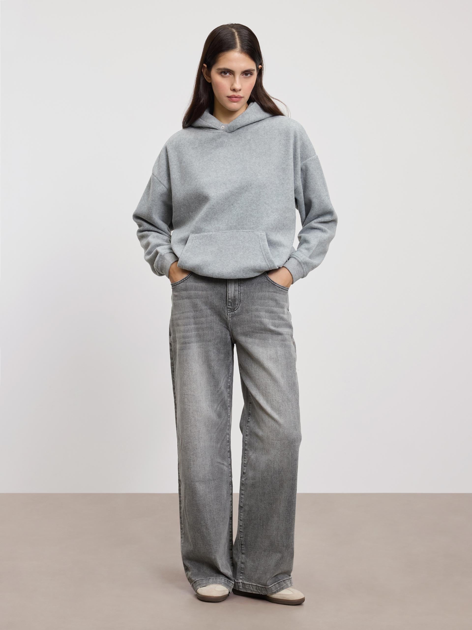 Womens Relaxed Fit Denim Jeans in Grey Wash