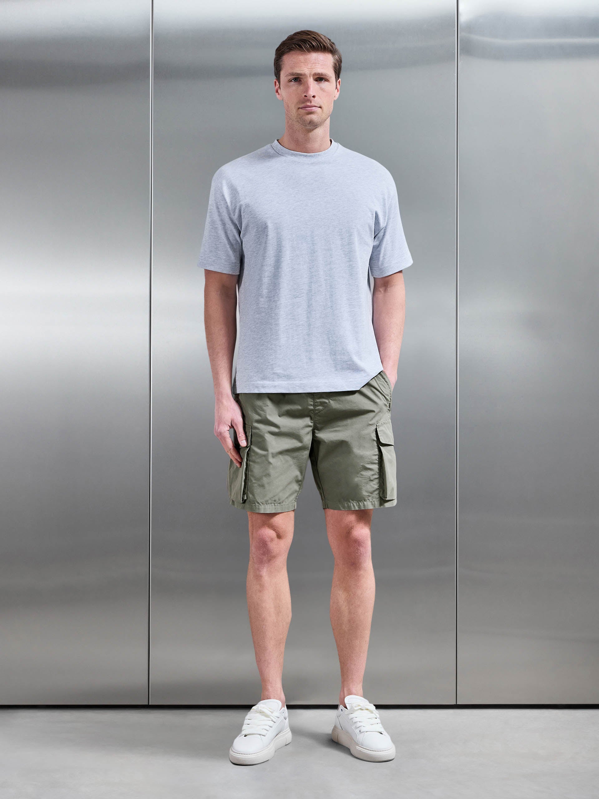 Parachute Cargo Short in Olive