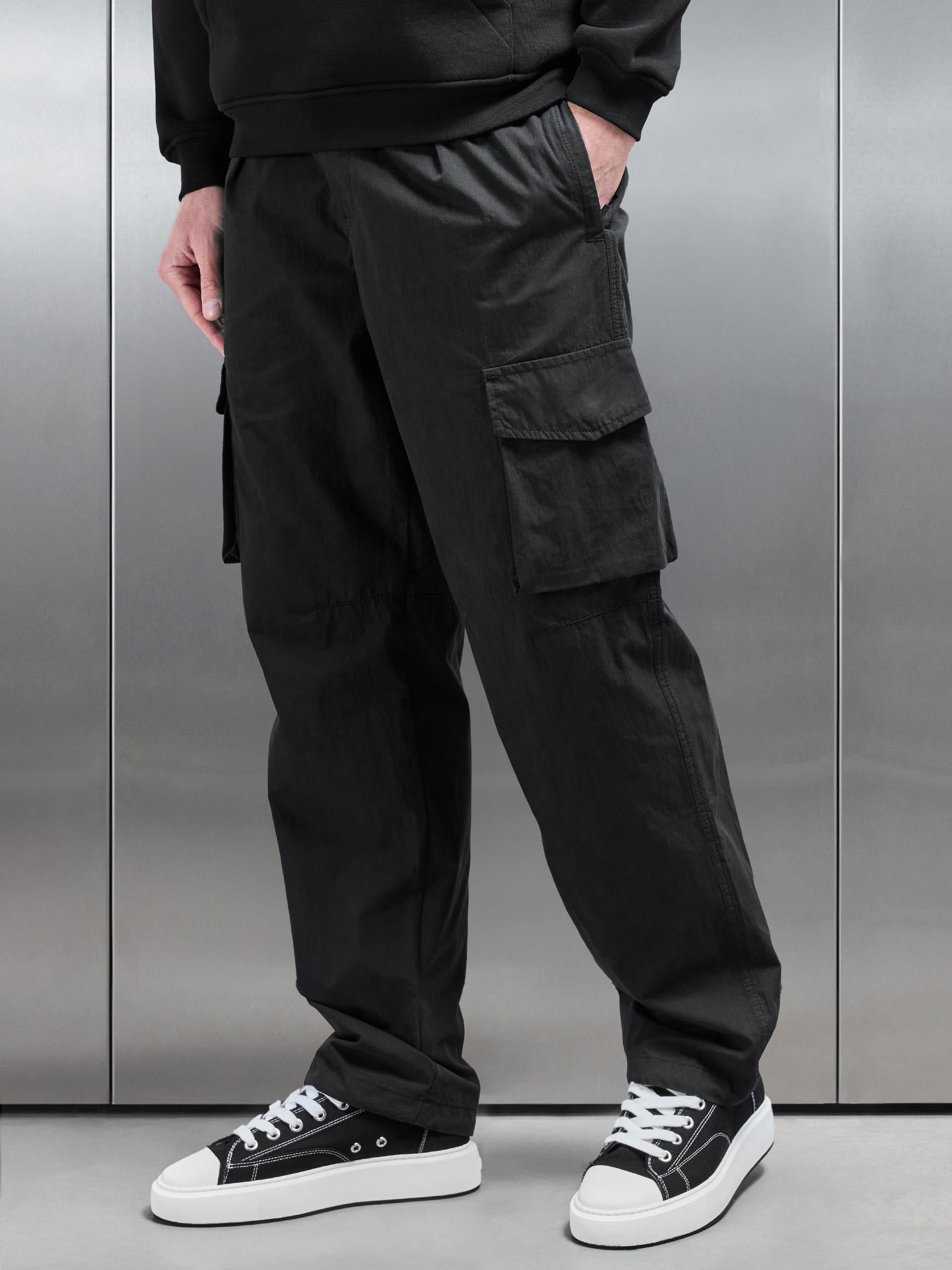 Parachute Cargo Pant in Black