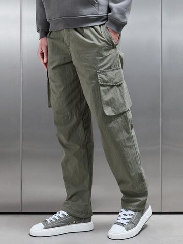 Parachute Cargo Pant in Olive