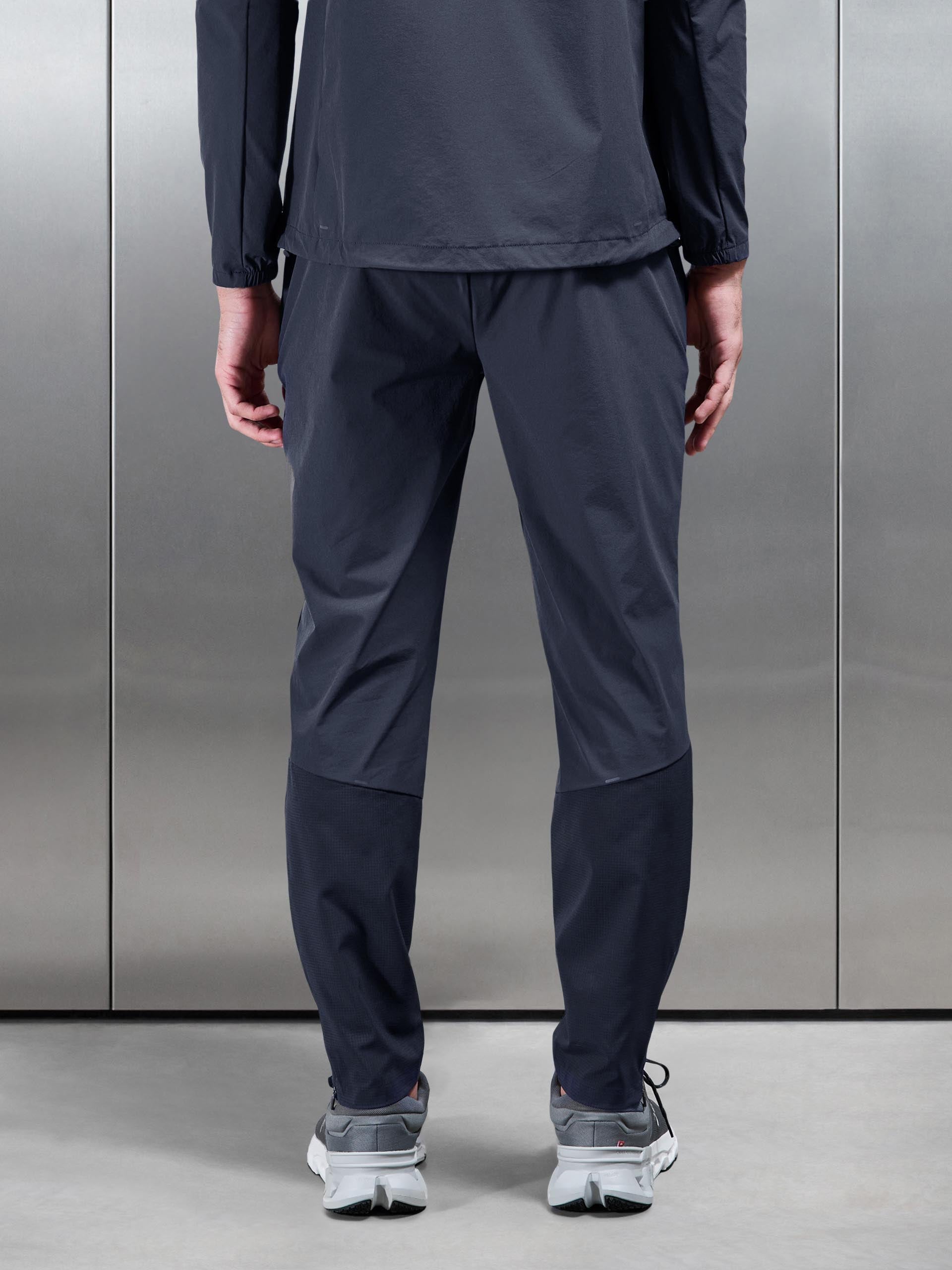 Performance Trackpant in Slate Blue