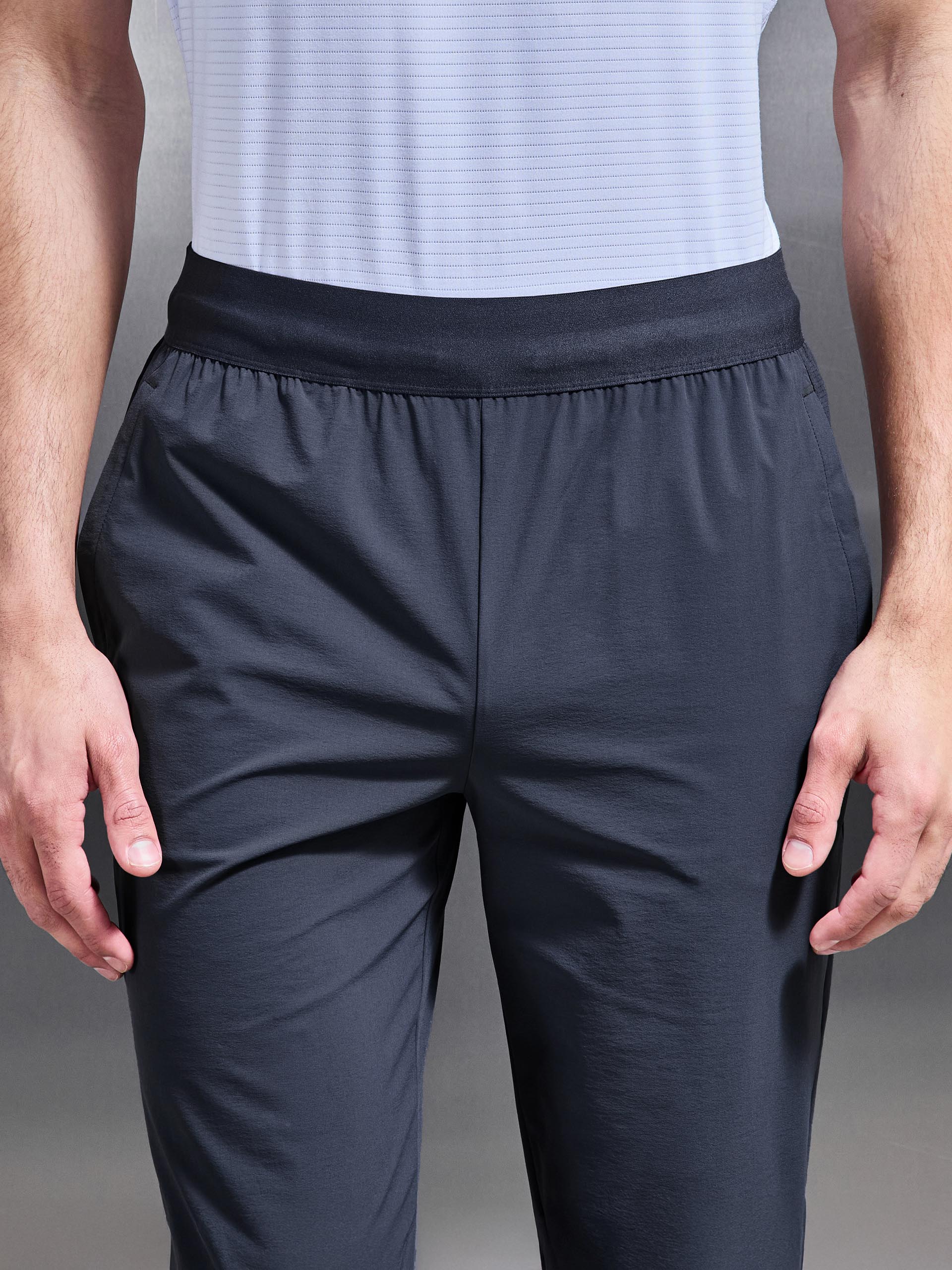 Performance Trackpant in Slate Blue