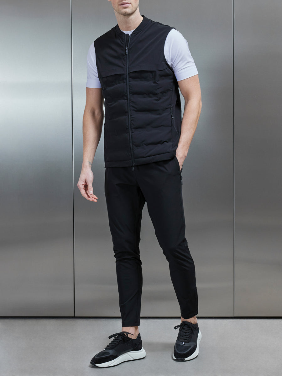 Performance Gilet in Black