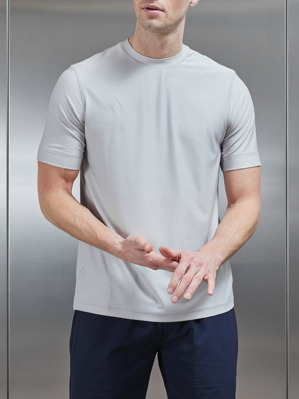 Performance T-Shirt in Mid Grey