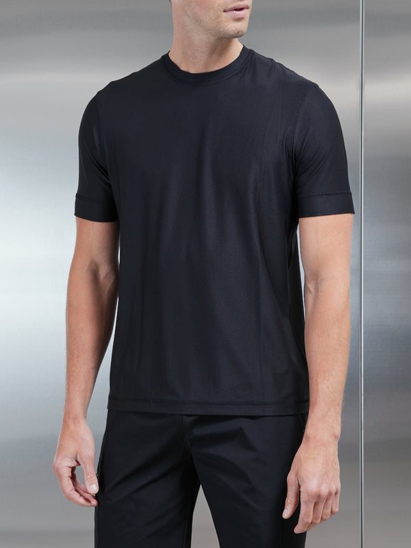 Performance T-Shirt in Black