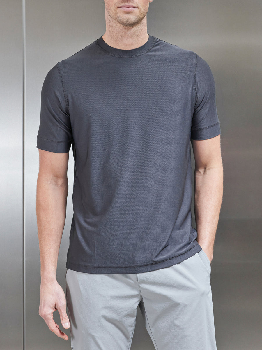 Performance T-Shirt in Grey