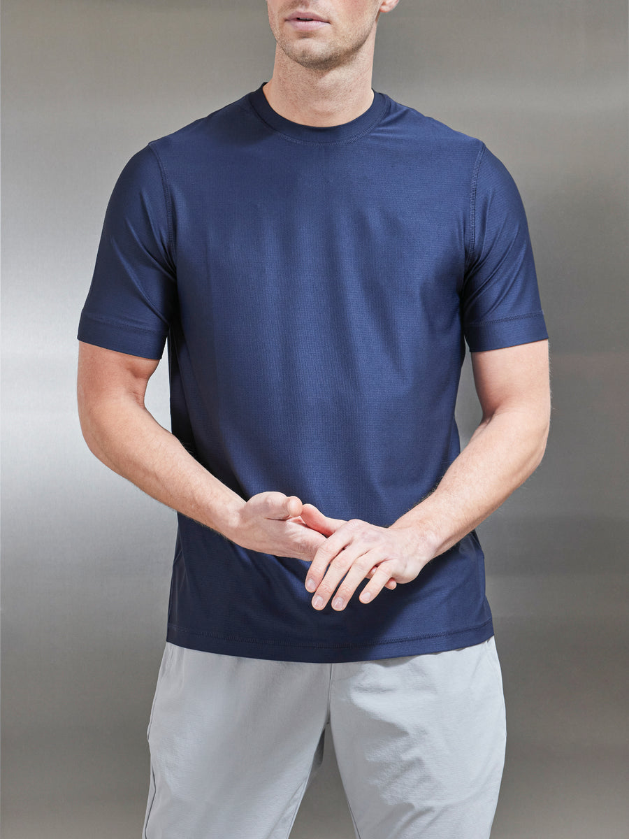 Performance T-Shirt in Navy