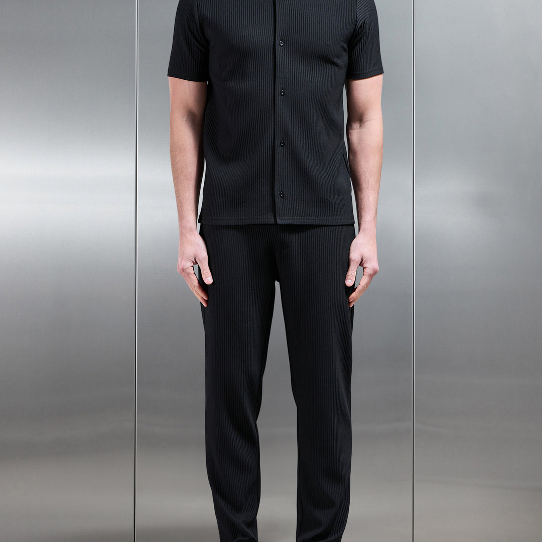 Pleated Revere Collar Shirt in Black