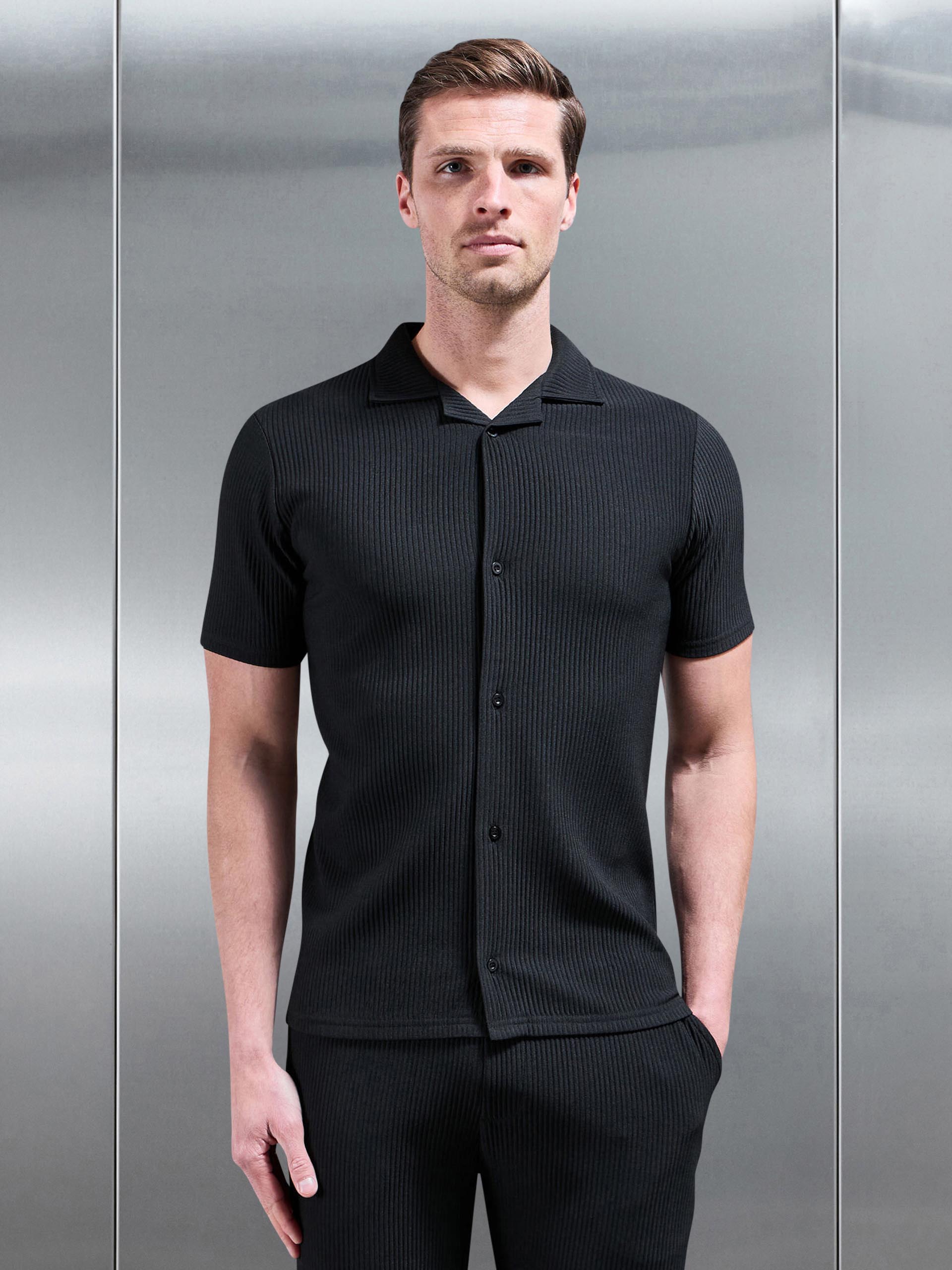 Pleated Revere Collar Shirt in Black