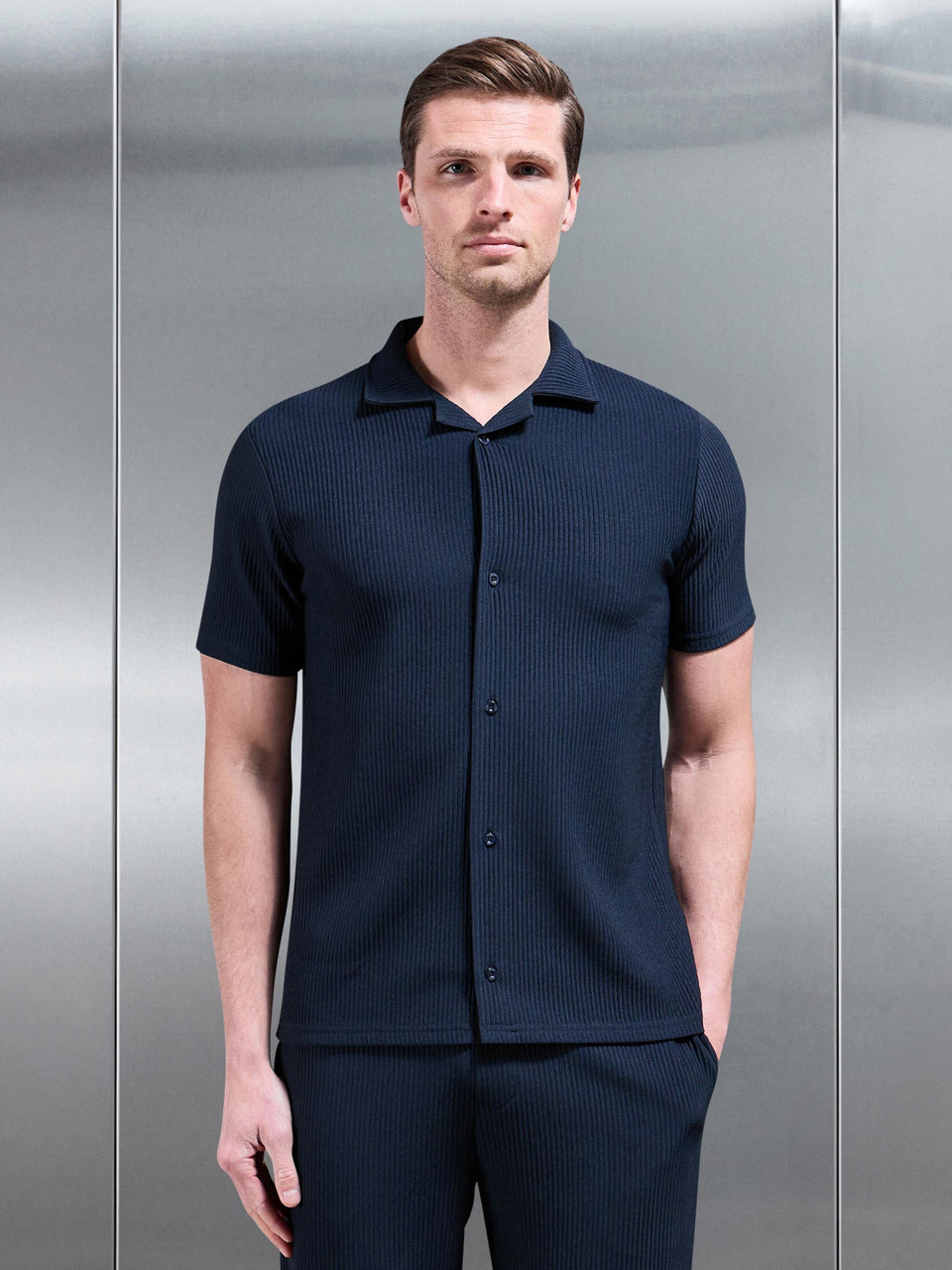 Pleated Revere Collar Shirt in Navy