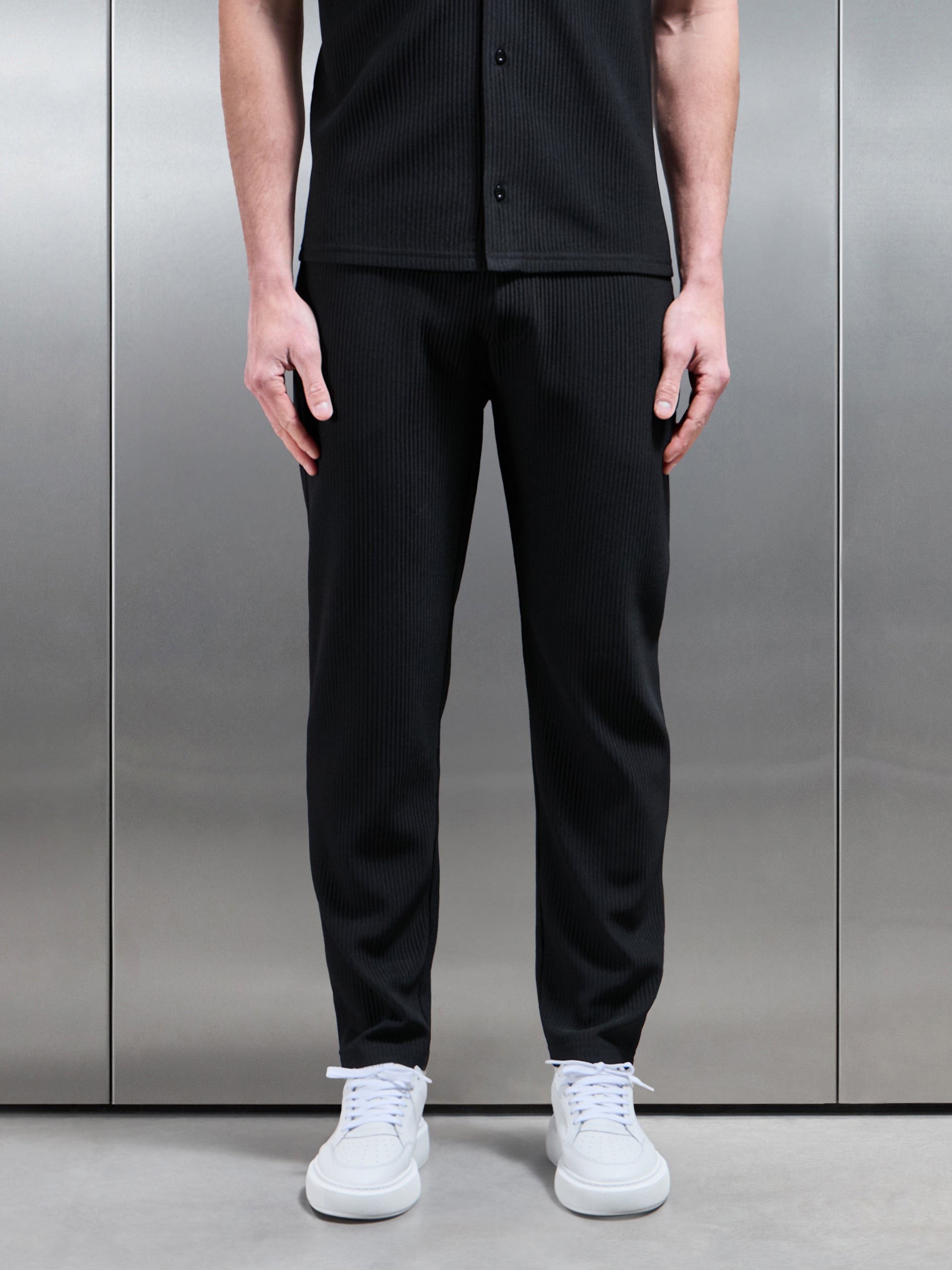 Pleated Trouser in Black