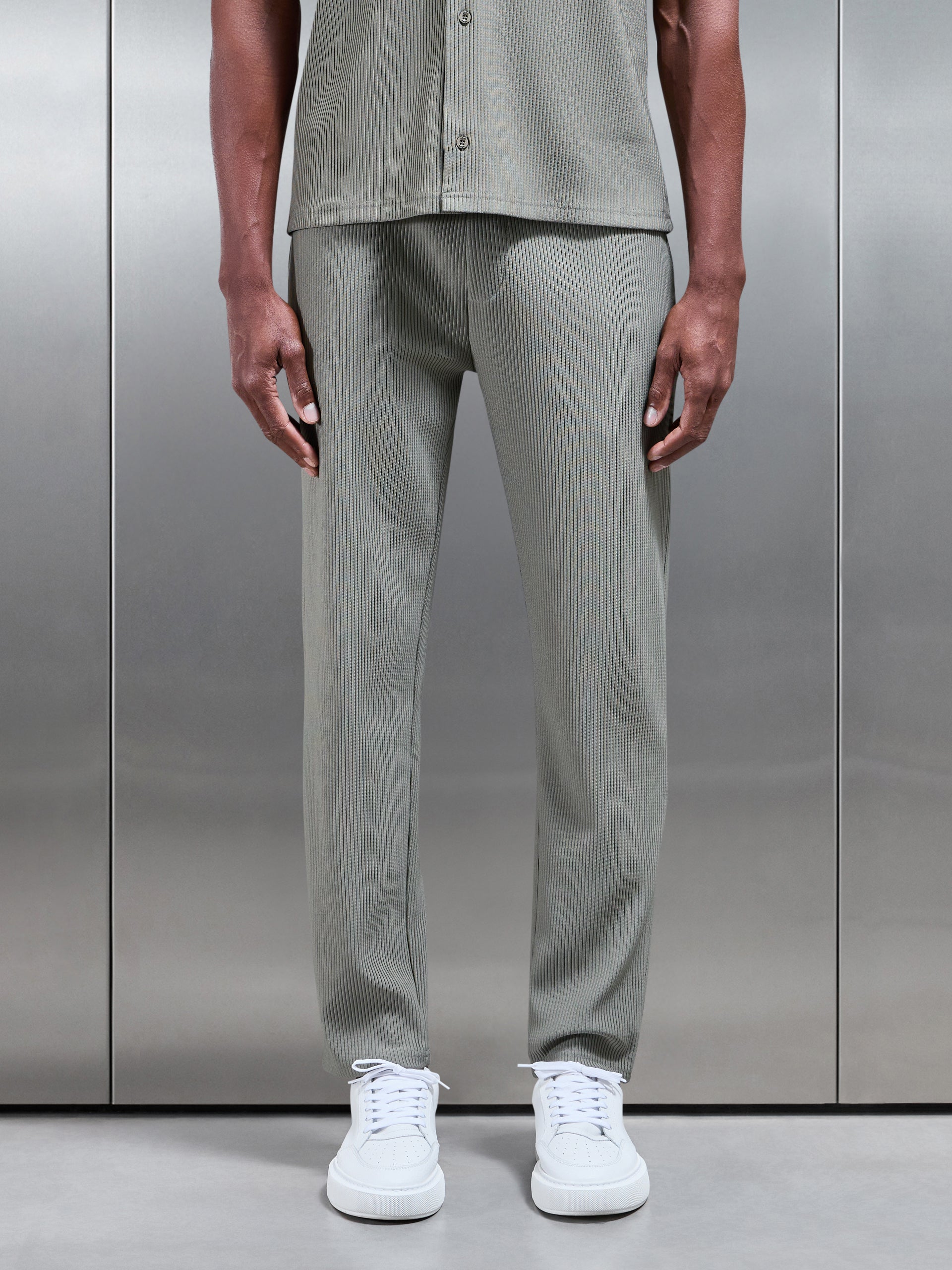 Pleated Trouser in Sage