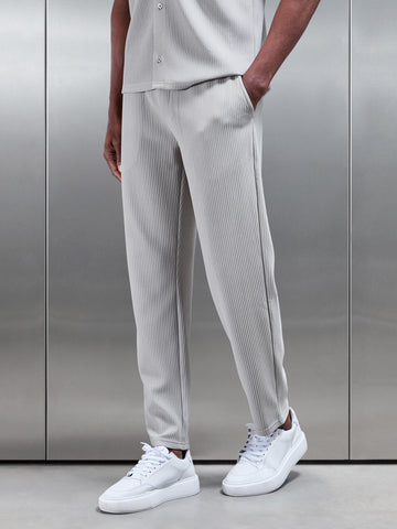 Pleated Trouser in Stone