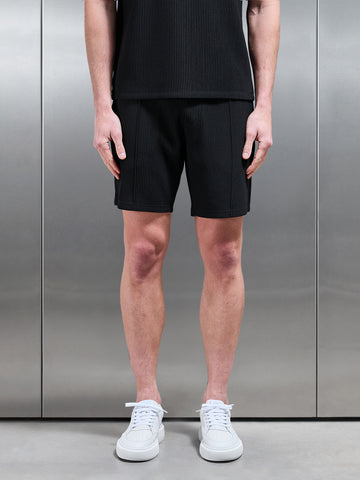 Pleated Short in Black