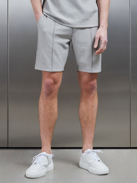 Pleated Short in Stone