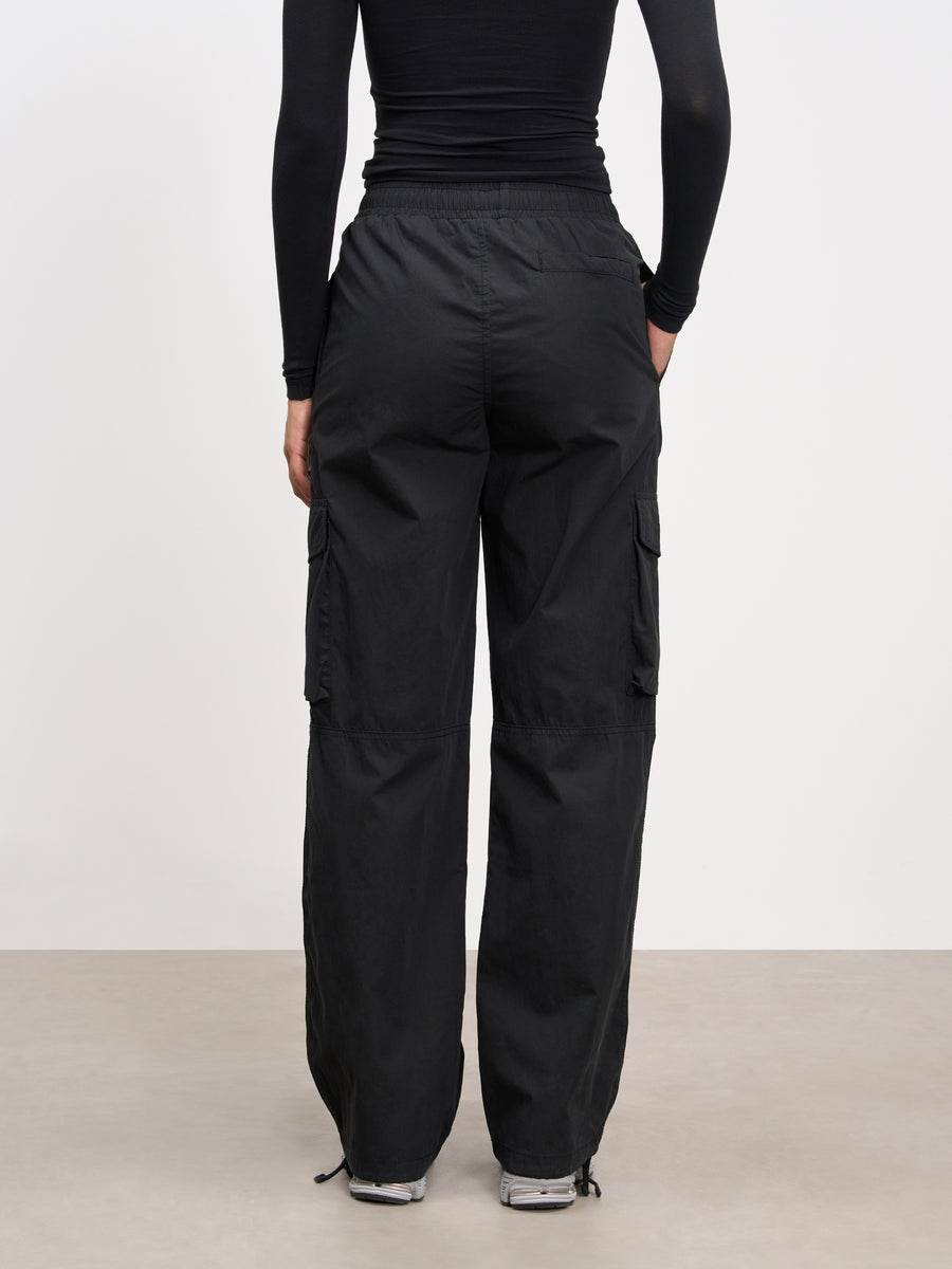 Womens Parachute Cargo Pant in Black