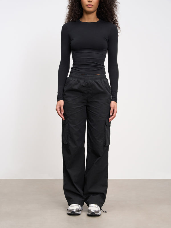 Womens Parachute Cargo Pant in Black