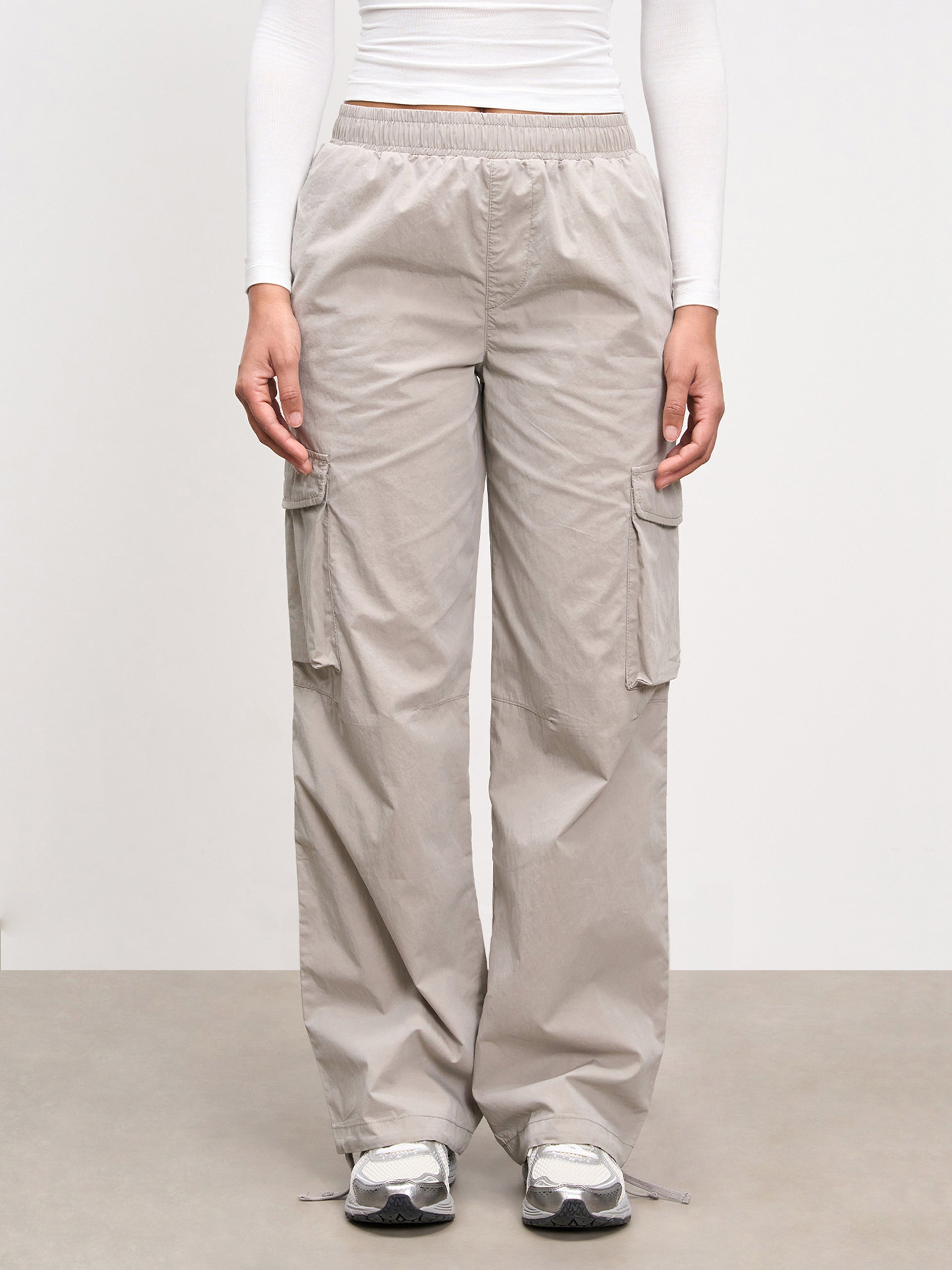 Womens Parachute Cargo Pant in Stone