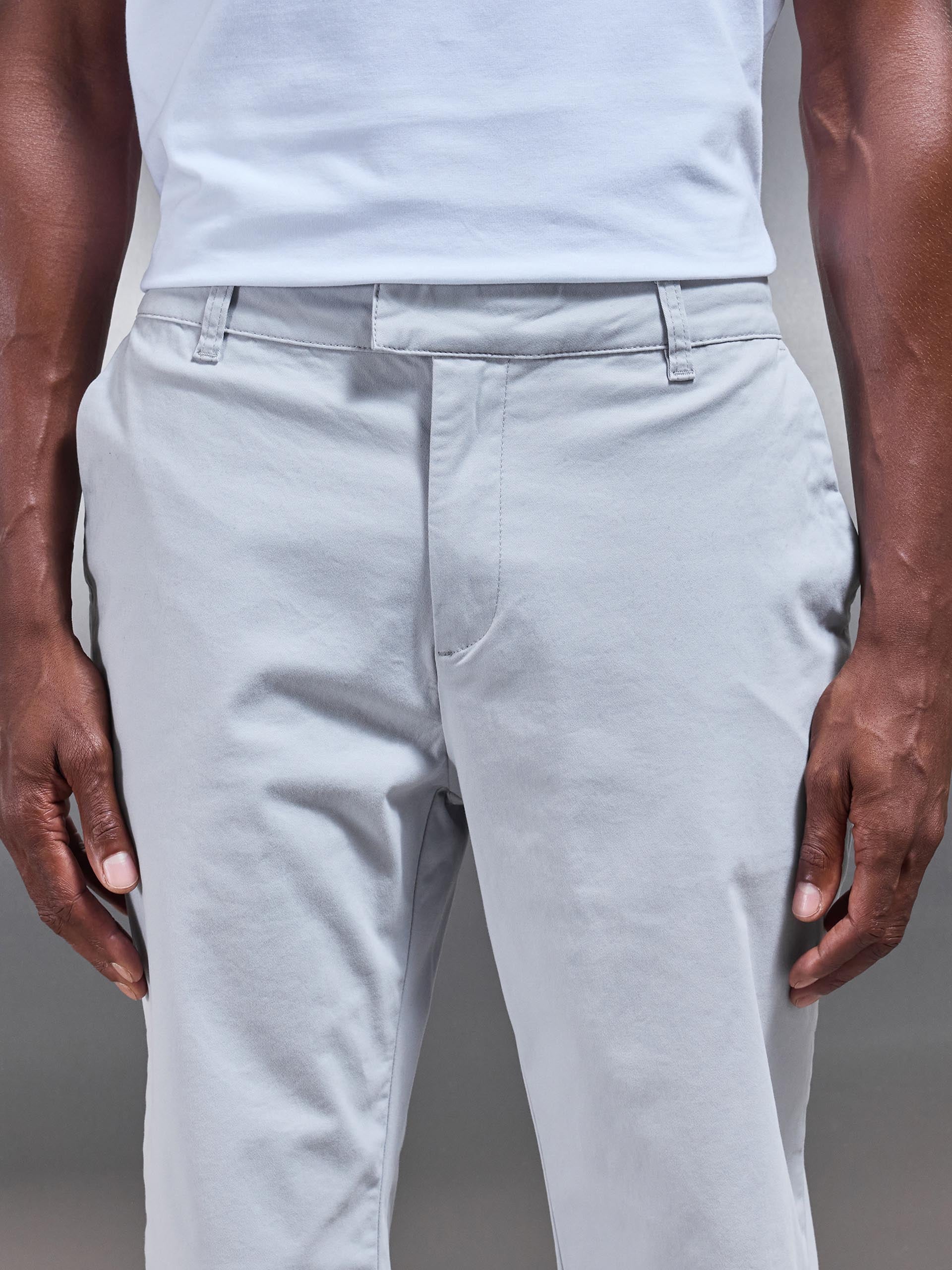 Regular Fit Chino Trouser in Mid Grey