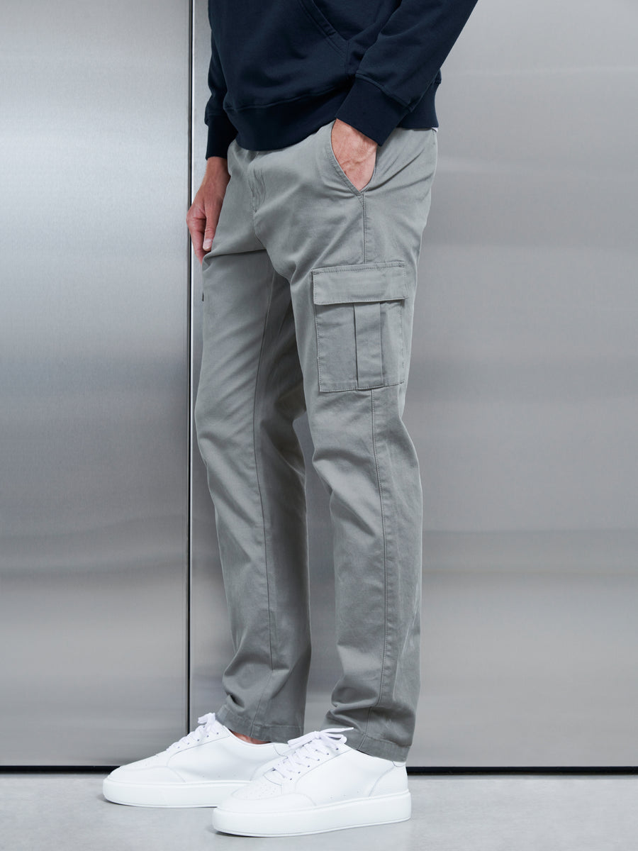 Relaxed Fit Cotton Cargo Pant in Olive