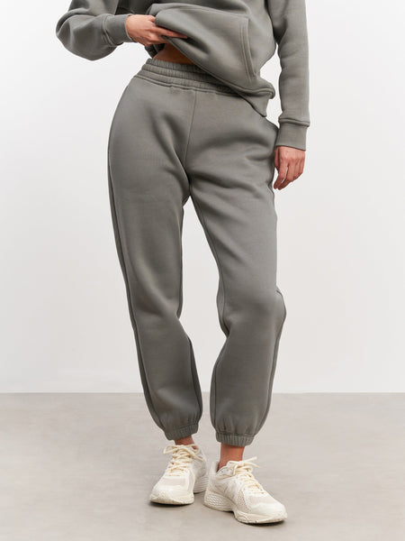 Womens Relaxed Cuffed Jogger in Sage