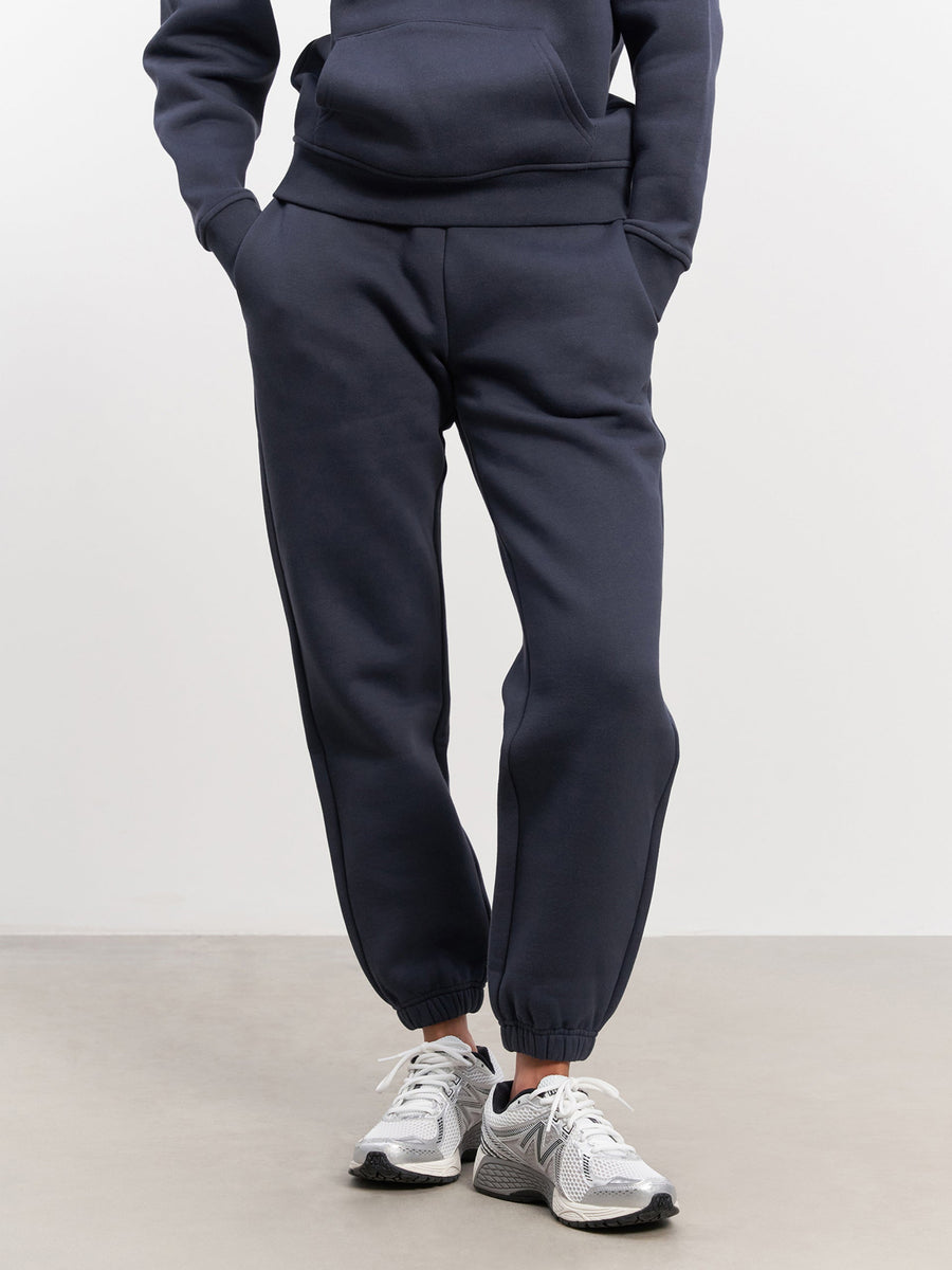 Womens Relaxed Cuffed Jogger in Slate Blue